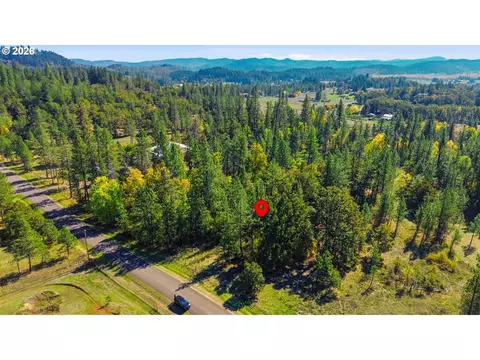 Siesta Ln, Eugene, OR 97402 photo 9