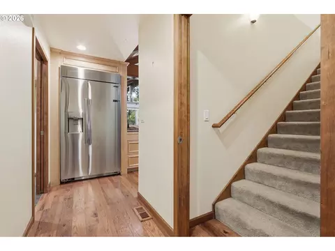 Entry Way - 45225 SE Paha Loop Dr, Sandy, OR 97055 photo 6 of 6