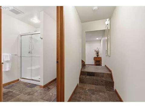 Entry Way - 45225 SE Paha Loop Dr, Sandy, OR 97055 photo 5 of 6