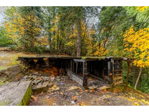 487 Montgomery Ave, Glendale, OR 97442 photo 12