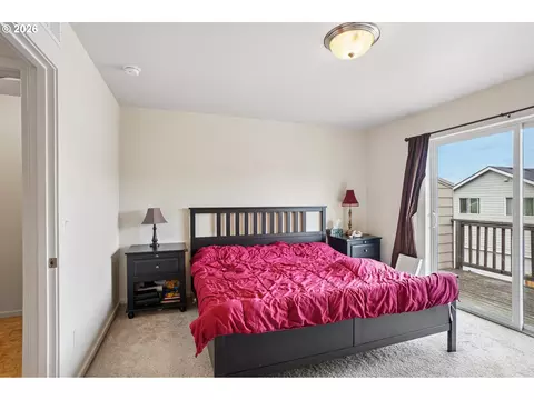 Bedroom - 2349 SE 16th St, Gresham, OR 97080 photo 3 of 3
