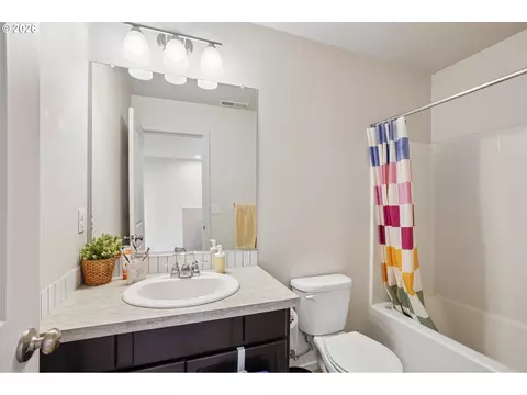 Bath - 2349 SE 16th St, Gresham, OR 97080 photo 1 of 3