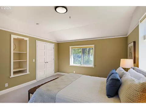 Bedroom - 3831 Woodson Ct, Eugene, OR 97405 photo 5 of 7