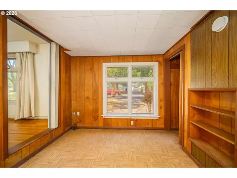 Living - 2161 Hilyard St, Eugene, OR 97405 photo 6 of 6