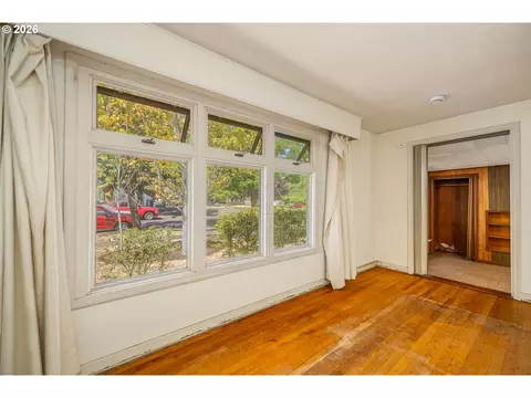 Living - 2161 Hilyard St, Eugene, OR 97405 photo 4 of 6