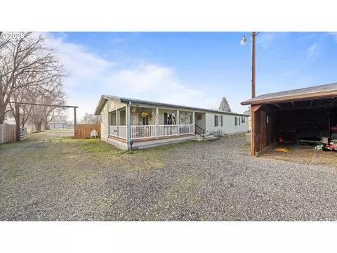 125 Myer Ave, Irrigon, OR 97844