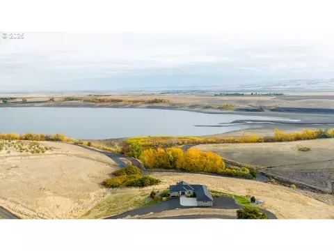 View/Area - 70349 Lakeside Rd, Pendleton, OR 97801 photo 1 of 5