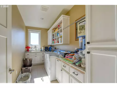 Other - 70349 Lakeside Rd, Pendleton, OR 97801 photo 7 of 12