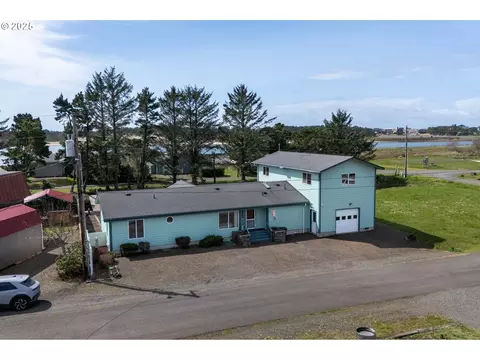 35630 Cindy Ln, Pacific City, OR 97135