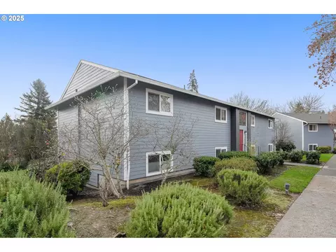 10820 SW Meadowbrook Dr #60, Portland, OR 97224