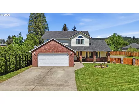 406 E Valley St, Yacolt, WA 98675