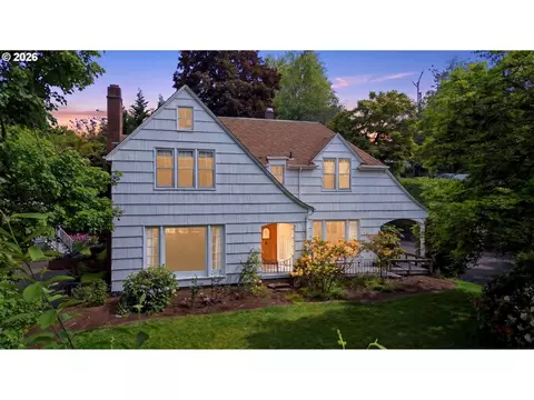3921 SE Lake Rd, Milwaukie, OR 97222
