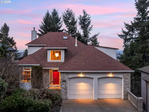 19784 Wildwood Dr, West Linn, OR 97068