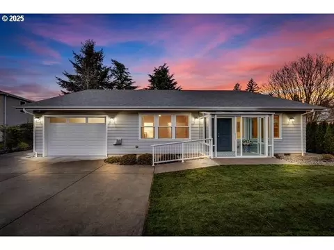 10329 NE Pacific St, Portland, OR 97220