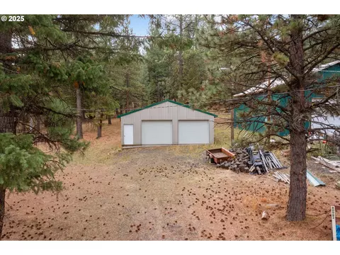 Exterior - 80982 Cougar Ln, Heppner, OR 97836 photo 14 of 17