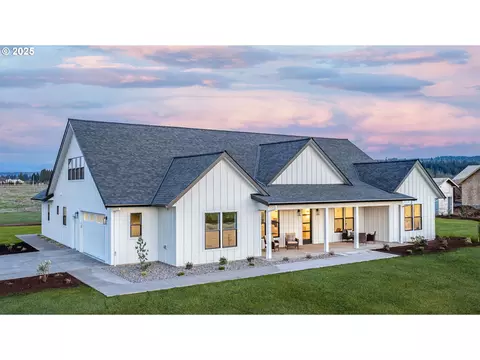 14900 S Herman Rd, Molalla, OR 97038