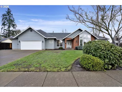 223 Beringer Ct, Eugene, OR 97404