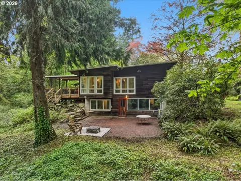 10300 SEvergreen Hwy, Vancouver, WA 98664