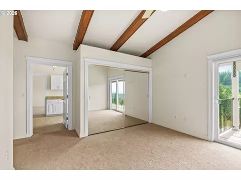 Bedroom - 90834 Coburghills Dr, Eugene, OR 97408 photo 5 of 7