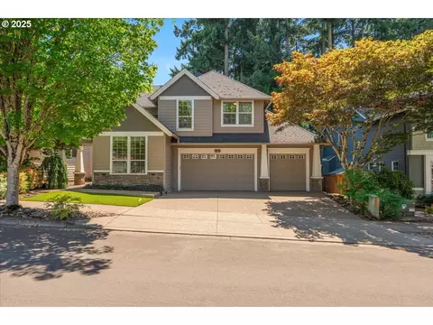 10978 SW Oneida St, Tualatin, OR 97062