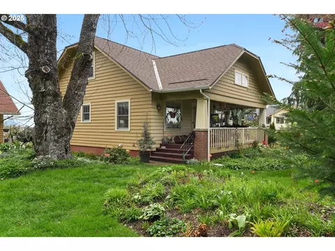 1557 NW Orchard Heights Rd, Salem, OR 97304