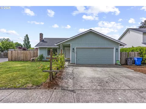 15817 NE 4th St, Vancouver, WA 98684