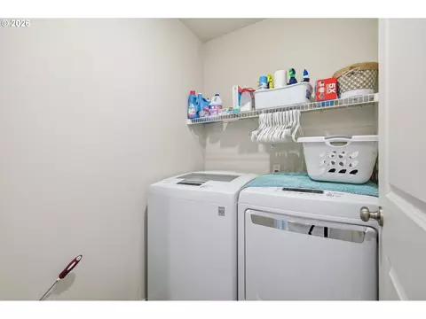 Other - 2998 Fenya St, Springfield, OR 97477 photo 8 of 9