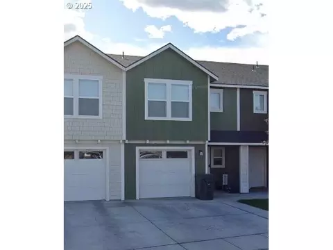 1745 NE 8th St, Hermiston, OR 97838