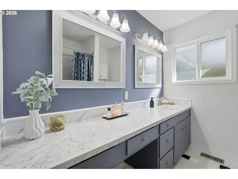 1520 SE 210th Ave, Gresham, OR 97030 photo 16