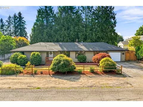 954 Laurel Ln, Oregon City, OR 97045