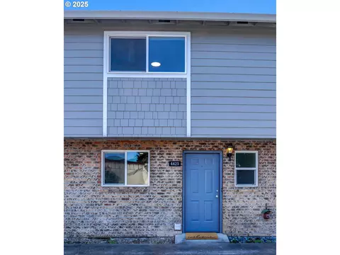 4425 Cornwall St #7, West Linn, OR 97068