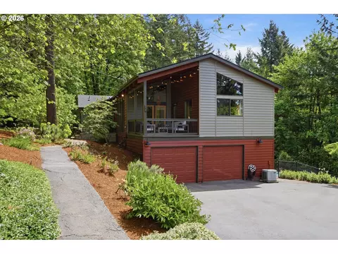 21180 S Sweetbriar Rd, West Linn, OR 97068