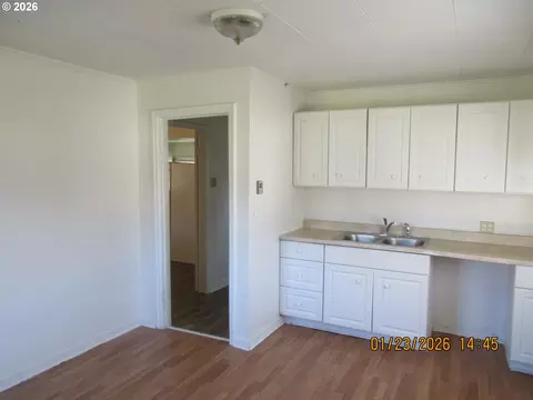 Other - 180 E Second Ave, Sutherlin, OR 97479 photo 5 of 6