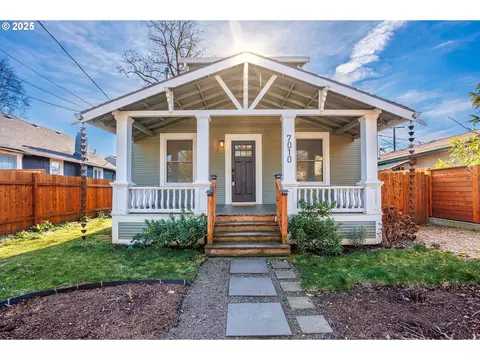 7010 SE Boise St, Portland, OR 97206