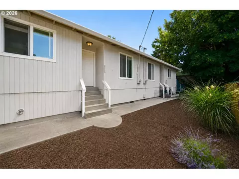 2413 Markle Ave, Vancouver, WA 98660