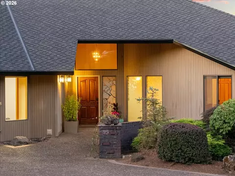 Exterior - 2902 Rawhide St, West Linn, OR 97068 photo 3 of 9