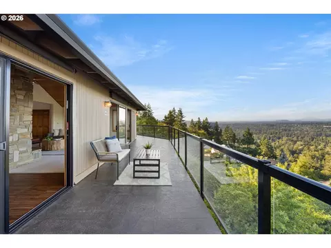 Exterior - 2902 Rawhide St, West Linn, OR 97068 photo 4 of 9