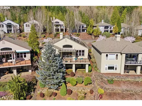 View/Area - 640 SE 40th Ter, Gresham, OR 97080 photo 6 of 6
