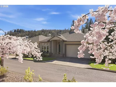 Exterior - 640 SE 40th Ter, Gresham, OR 97080 photo 2 of 6