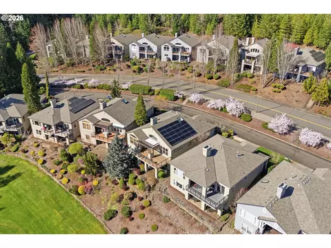 View/Area - 640 SE 40th Ter, Gresham, OR 97080 photo 4 of 6