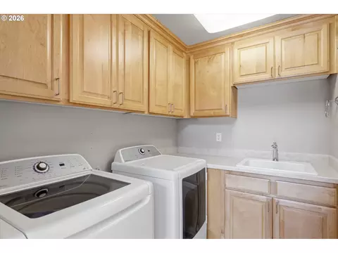 Other - 640 SE 40th Ter, Gresham, OR 97080 photo 5 of 8