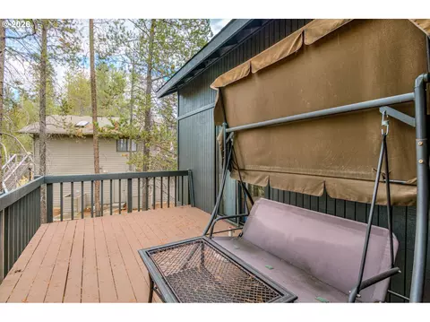 Exterior - 18034 Witchhazel Ln, Bend, OR 97707 photo 9 of 9