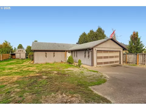 648 Wedgewood Dr, Molalla, OR 97038