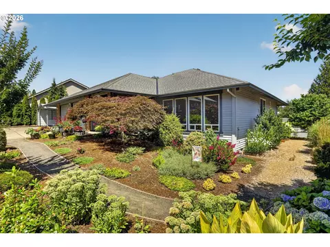 Exterior - 3317 SW 26th St, Gresham, OR 97080 photo 2 of 12
