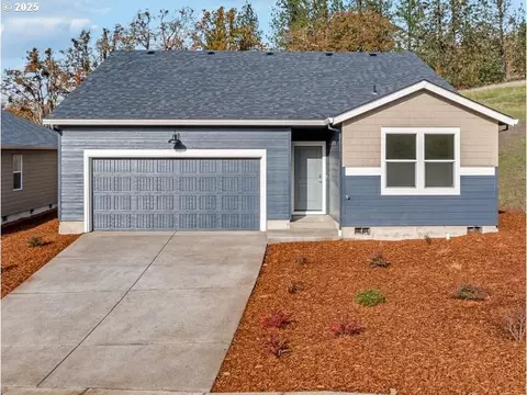1044 Sparrow St, Woodburn, OR 97071