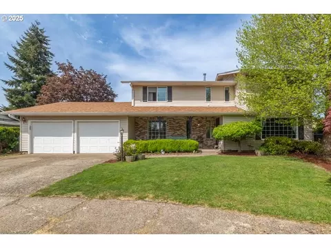 3681 Silverstone Ct NE, Salem, OR 97305