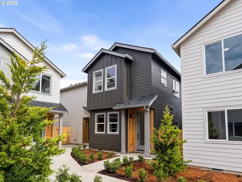 6729 SE Gladstone St, Portland, OR 97206