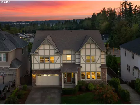 15394 SW Seine Dr, Tigard, OR 97224