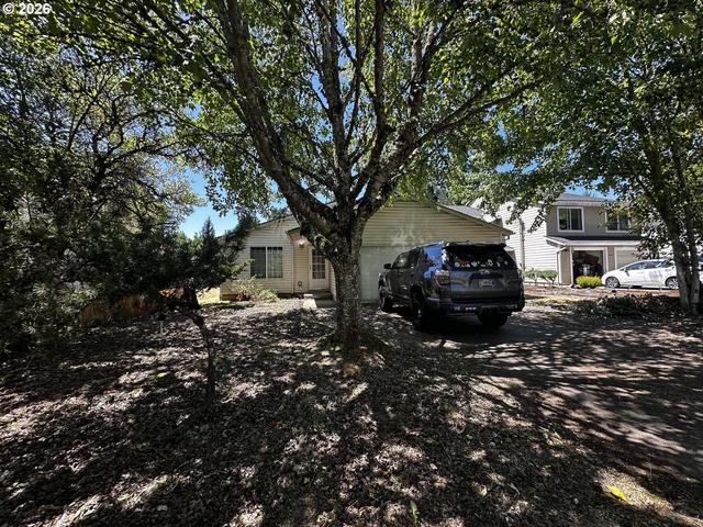 22825 SW Main St, Sherwood, OR 97140