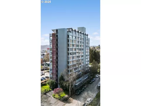 1313 Lincoln St #602, Eugene, OR 97401